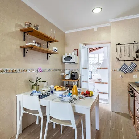 Casa Zairica * Nazare